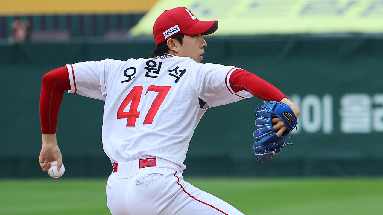 프로야구 SSG, 투수 오원석 내주고 kt 투수 김민 영입