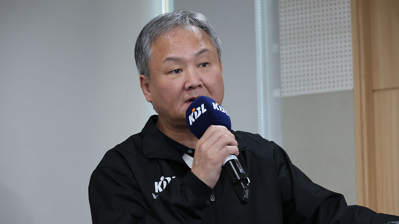 유재학 KBL 경기본부장 "하드콜 기조, 끝까지 밀고 가야"