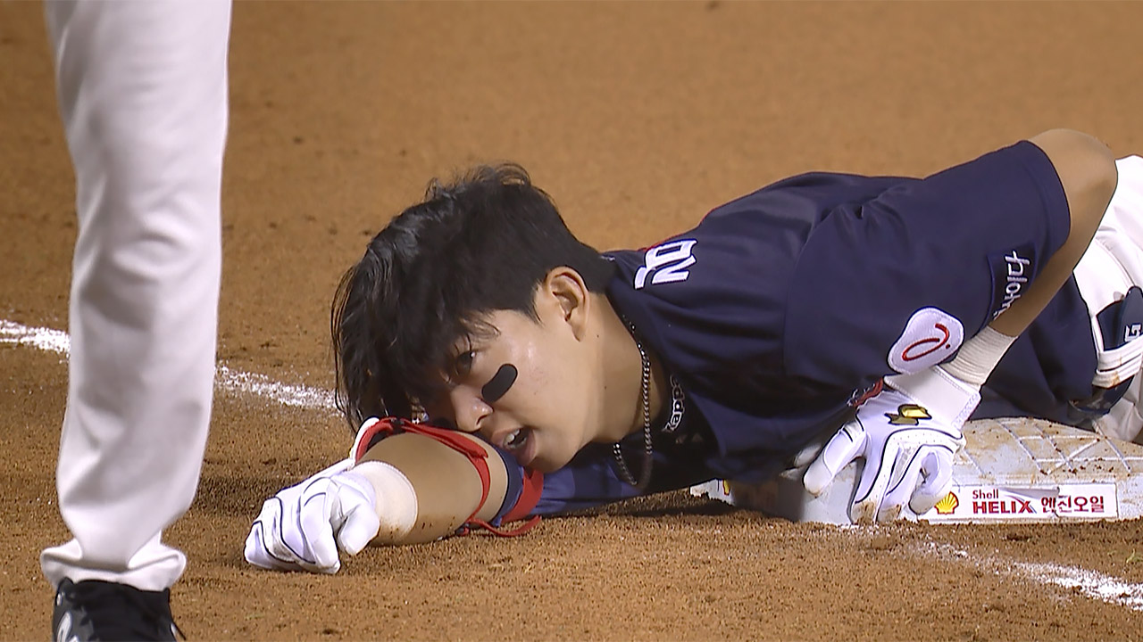 '13년 만에 두산 유니폼' 김민석 "지금 더운 것 같아요"