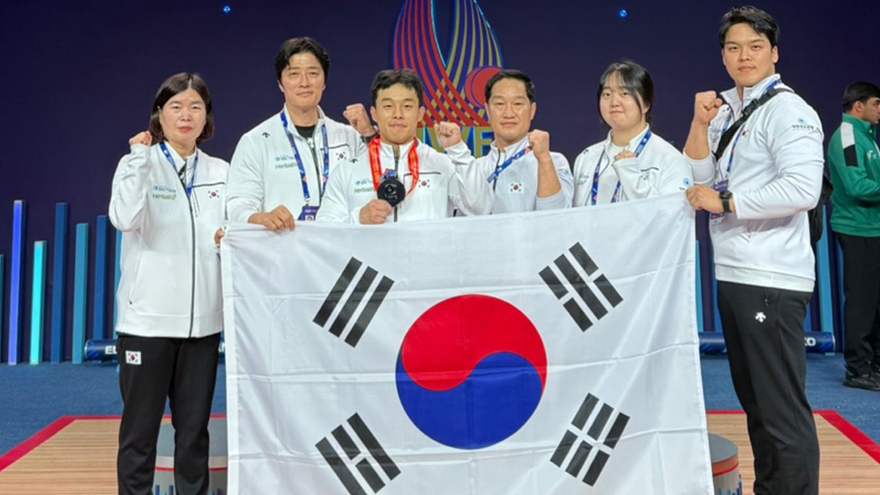 이상연, 세계역도선수권 남자 73kg급 용상 은메달 획득