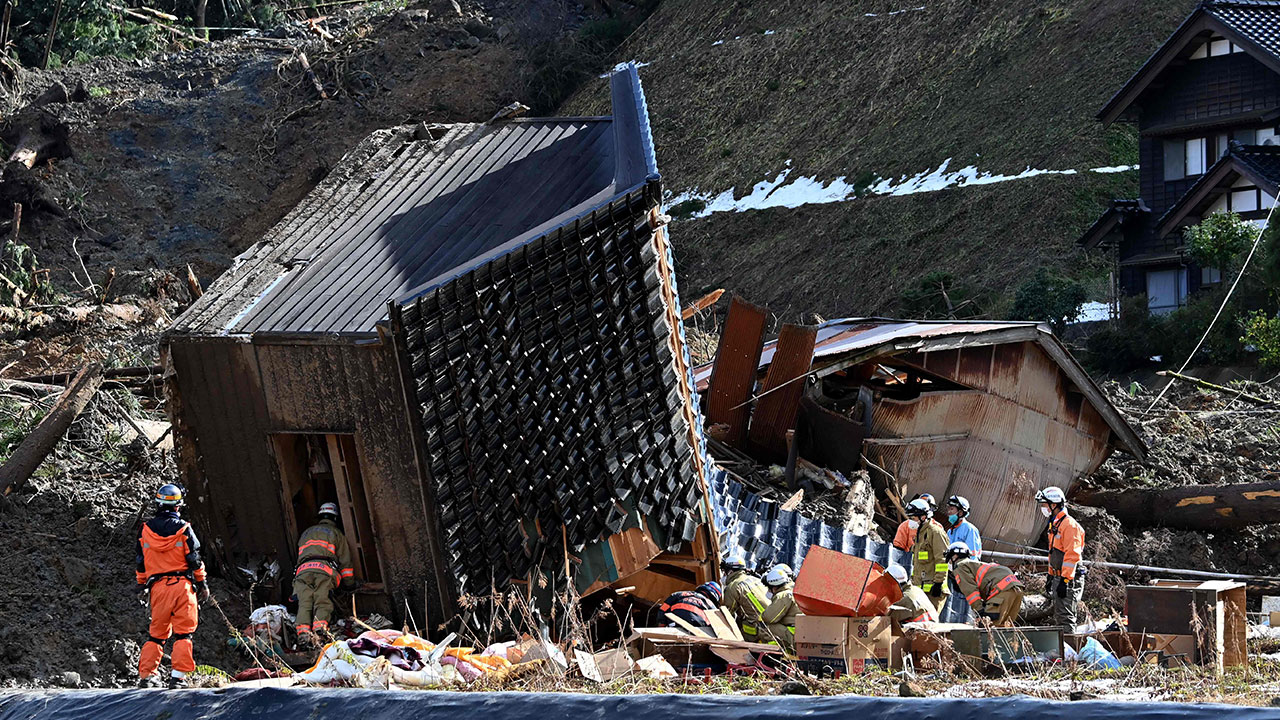 일본 노토강진 사망자 100명으로 늘어‥구조 활동 지속