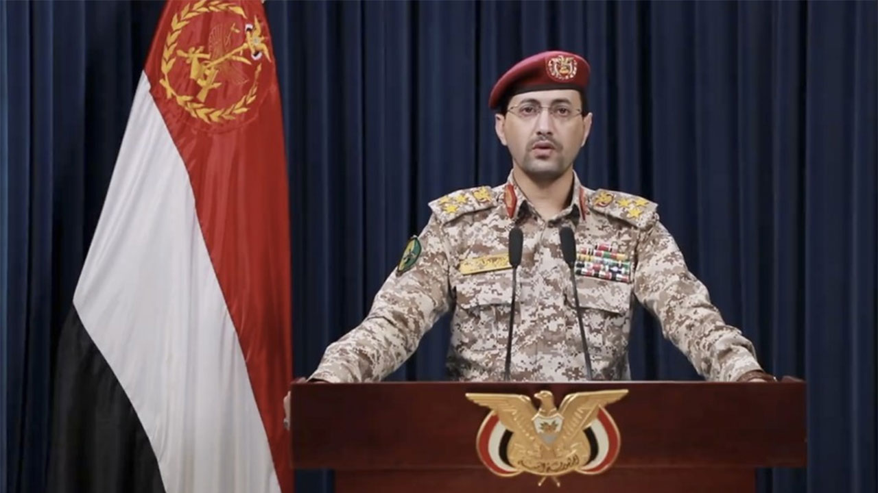 예멘 반군 "아덴만서 화물선 공격‥침몰 가능성"