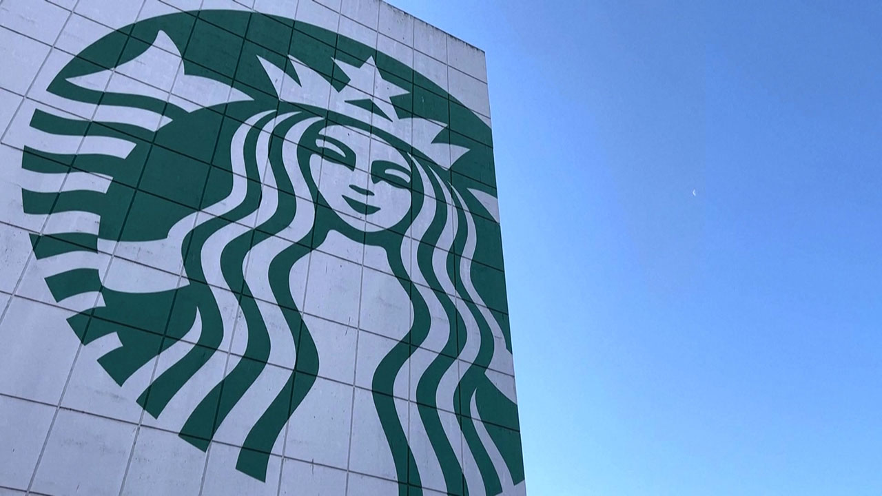 미국서 스타벅스 머그잔 44만개 리콜‥"화상 위험"