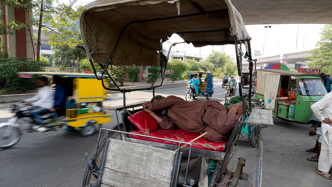 기후변화 파키스탄 49도전국서 수백명 열사병