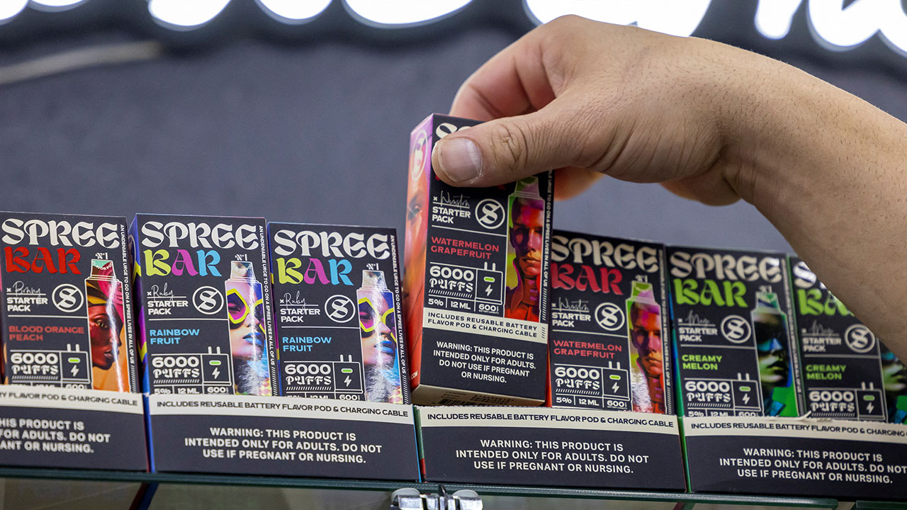 "전자담배 속 니코틴 대체물질, 중독성 더 강할수도"