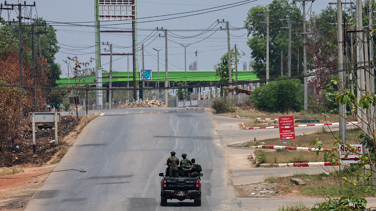 미얀마군, 결혼식장에 폭탄 투하‥신랑 등 최소 27명 사망