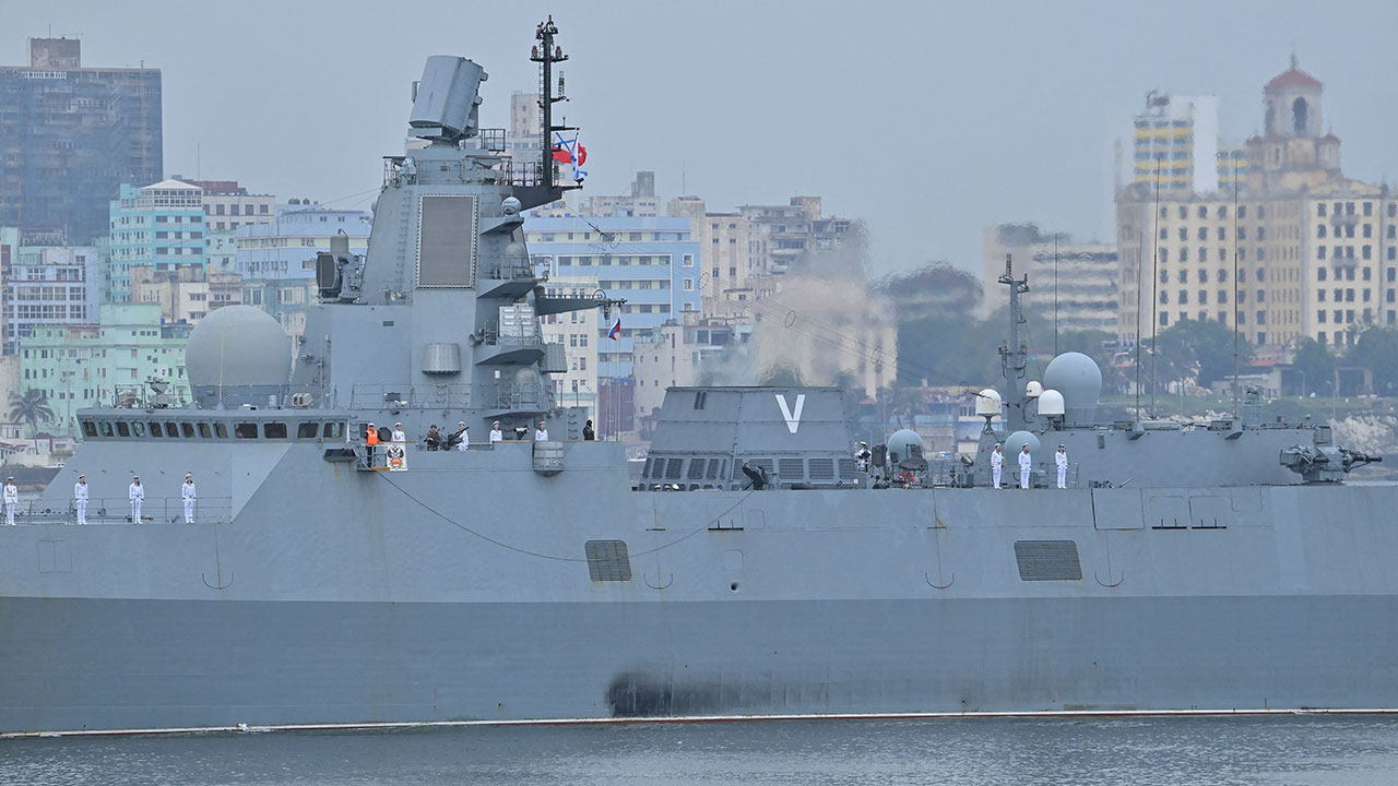 쿠바에 러시아 핵잠수함 정박‥미사일 타격 훈련도