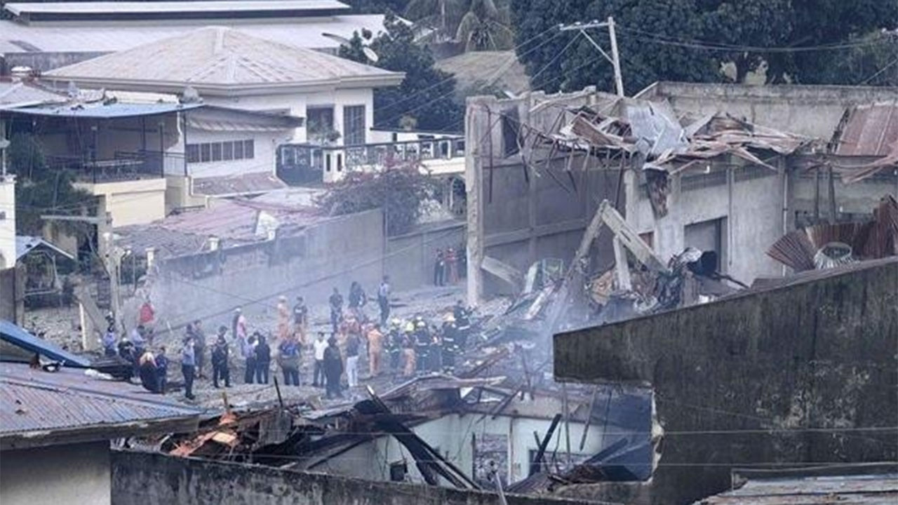 필리핀 남부서 폭죽창고 폭발‥최소 5명 사망·38명 부상