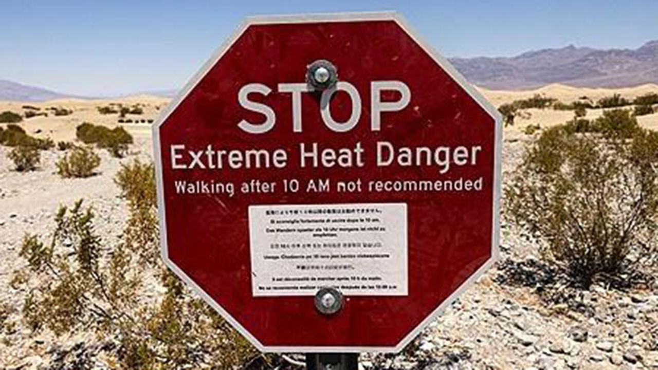 '최고기온 53도' 미국 데스밸리에서 오토바이 관광객 사망