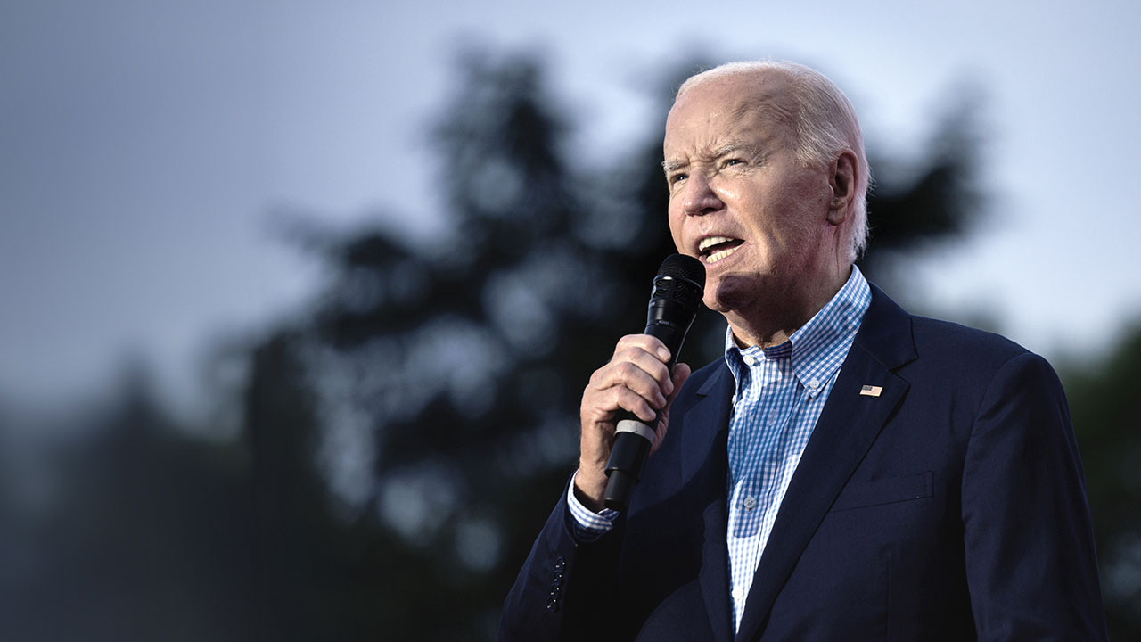 바이든 "대선후보직 사퇴, 해리스 부통령 지지"