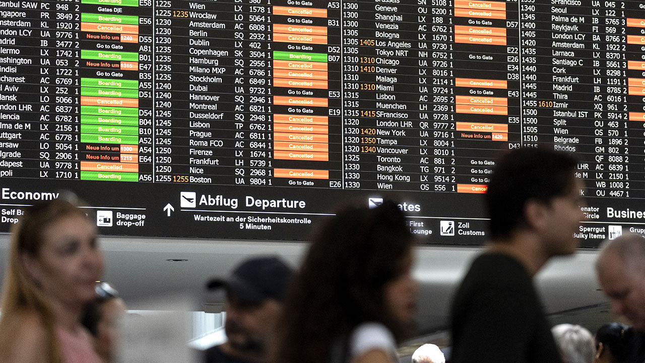 스위스 취리히공항, 'IT 대란' 피해에 소송 검토