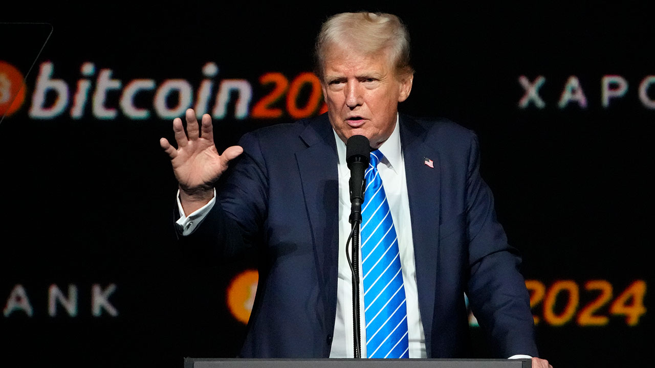 트럼프 "미국을 가상화폐 슈퍼파워로 만들 것" 규제 완화 약속