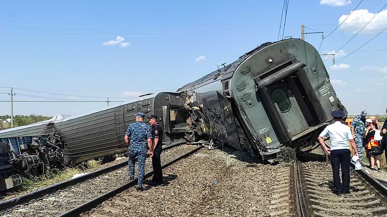 러 남부서 기차·트럭 충돌‥최소 140명 부상