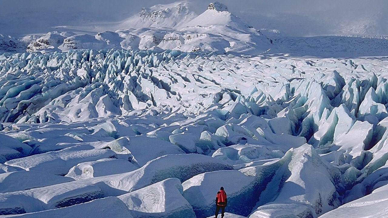 아이슬란드 빙하동굴 붕괴‥외국인 관광객 2명 사상·2명 실종
