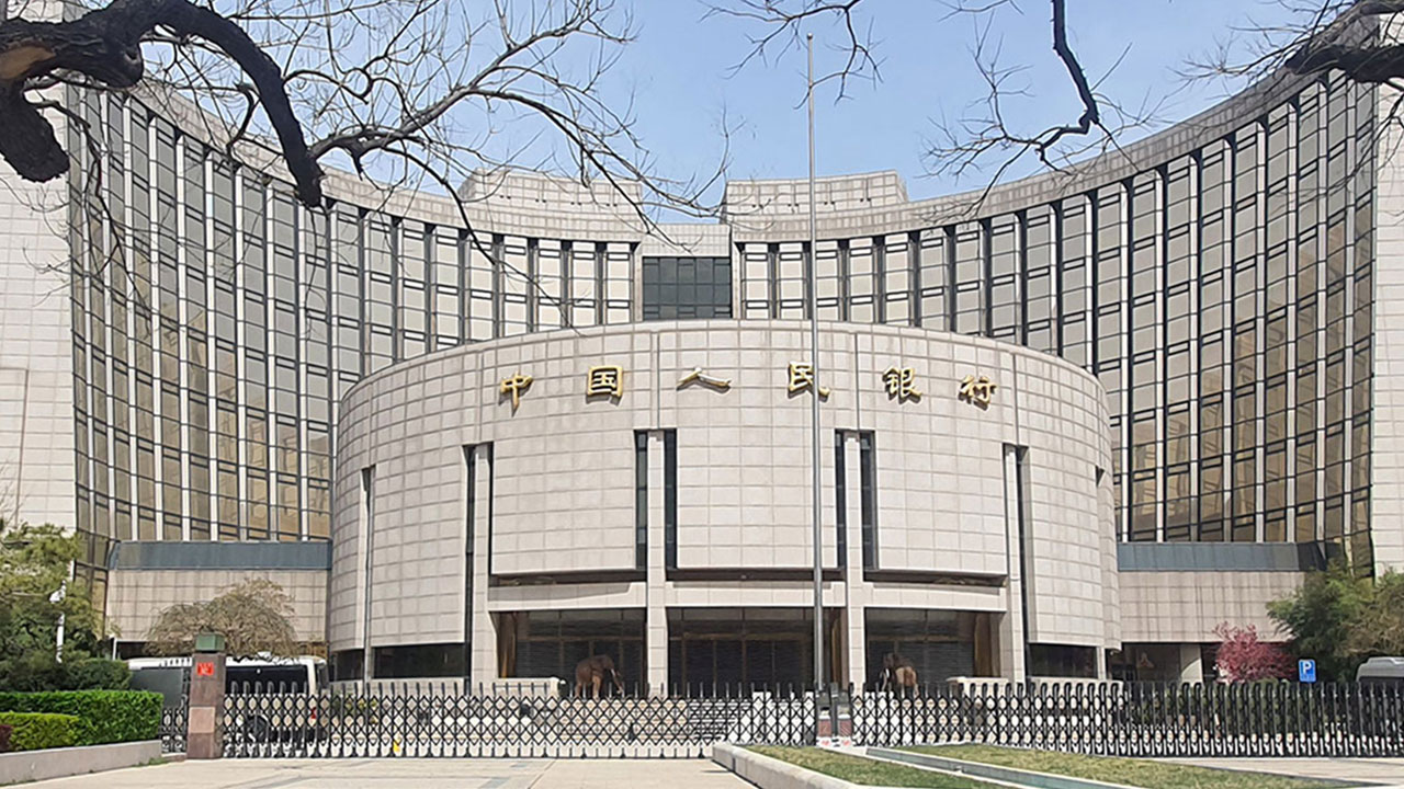 중국, 미 '빅컷'에도 기준금리 동결‥"4분기 인하 예상"