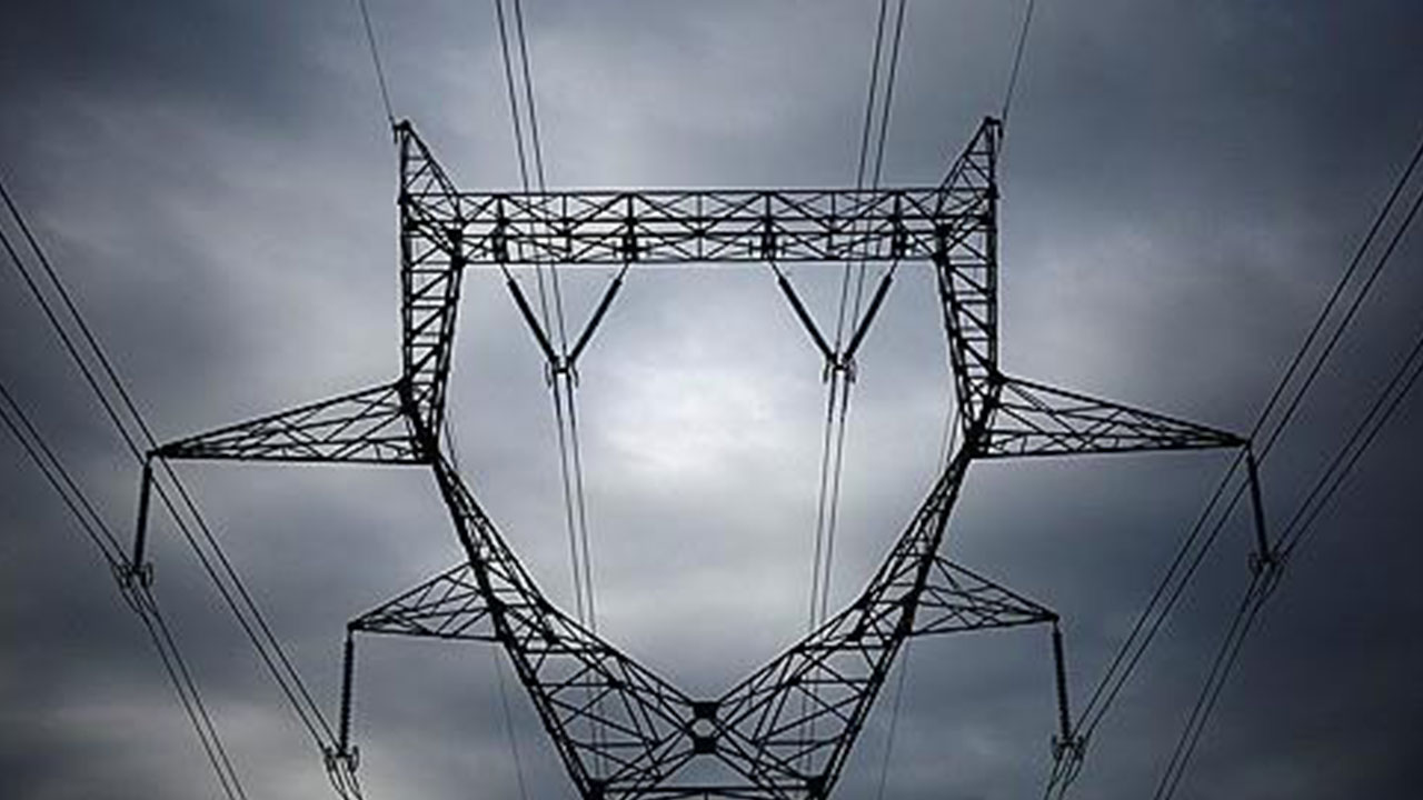 국제에너지기구 "'전기의 시대'로 빠르게 전환"