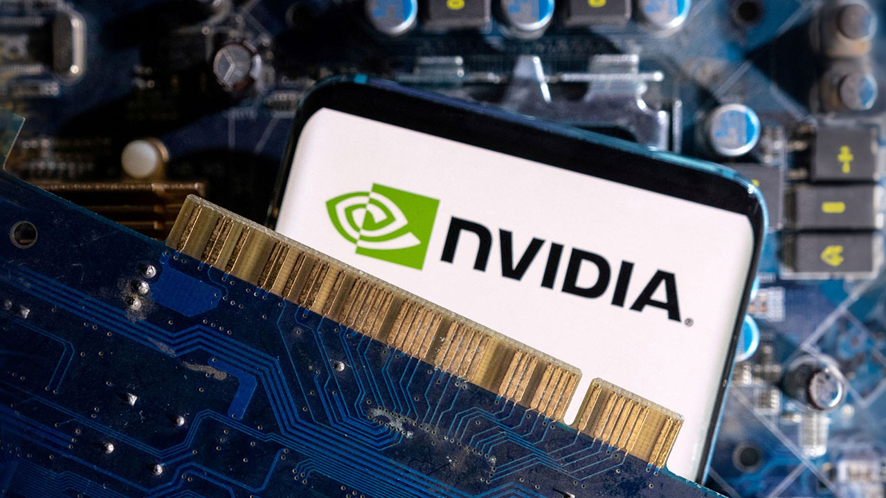 엔비디아, 애플 넘고 시총 1위 탈환