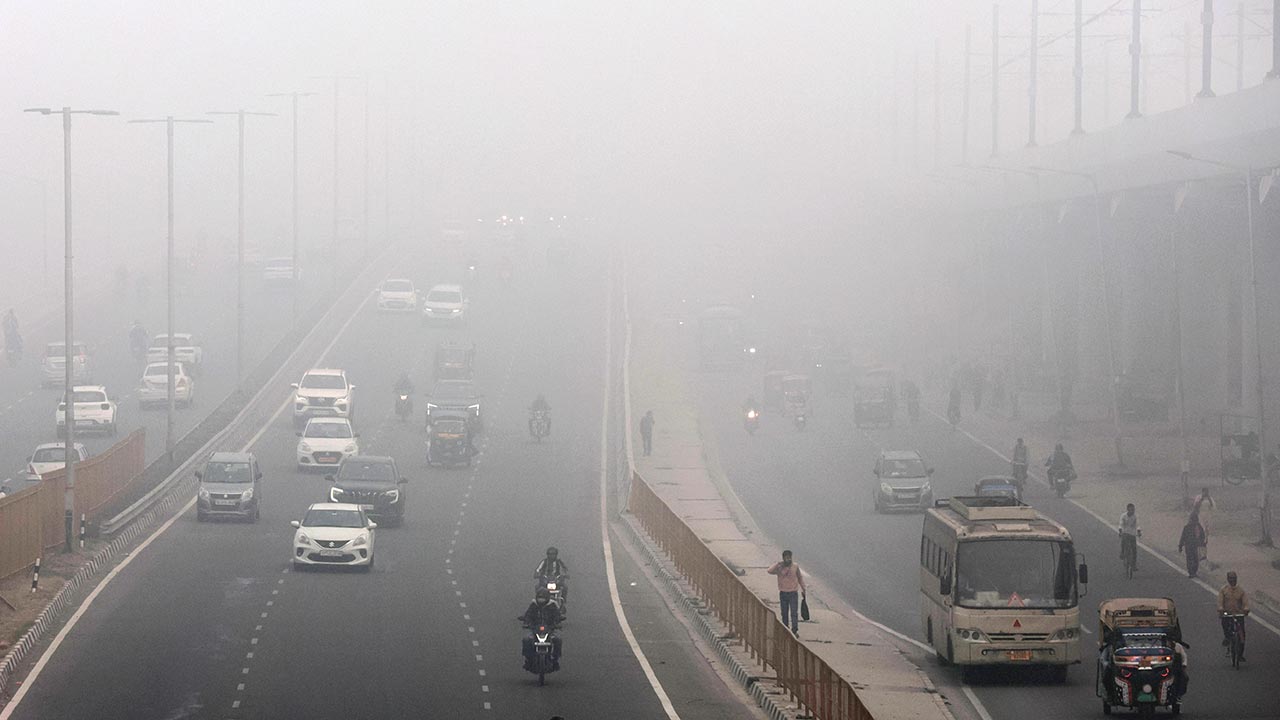 인도 뉴델리 최악 대기질에 등교공사 중단"타지마할 안 보여"