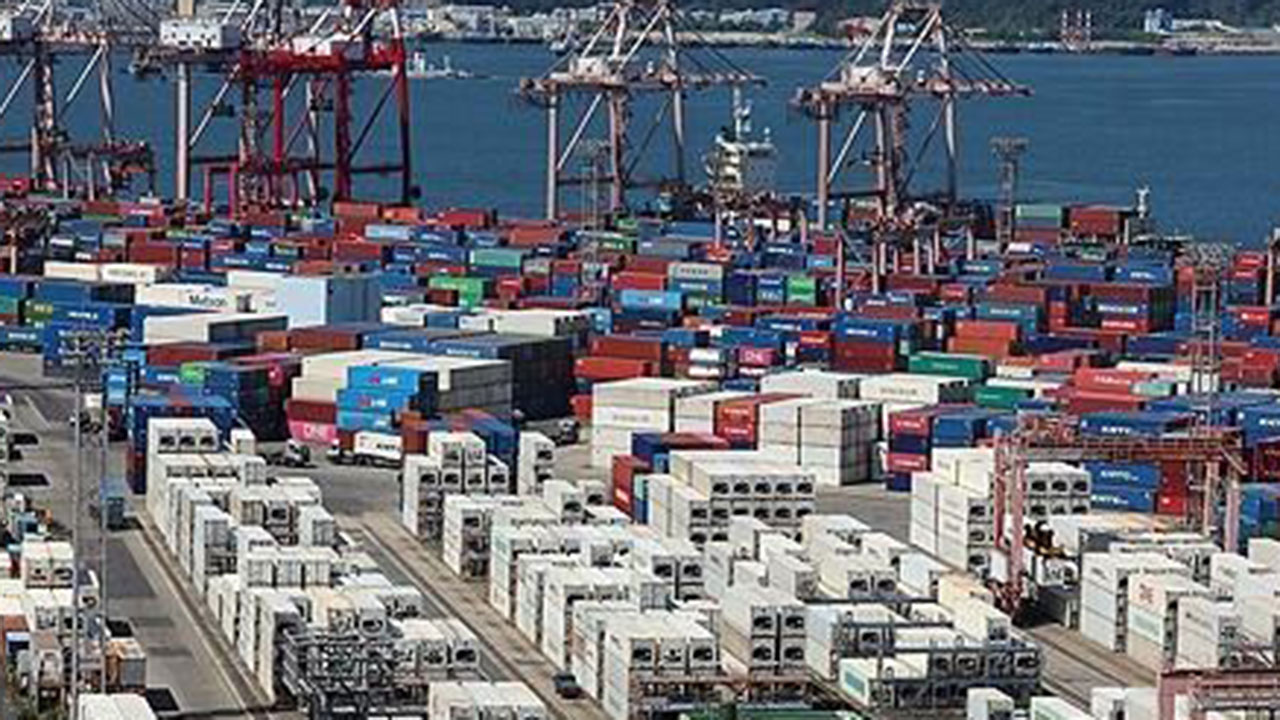 영국 싱크탱크 "한국 내년 경제 규모(GDP) 12위로 1계단 상승"