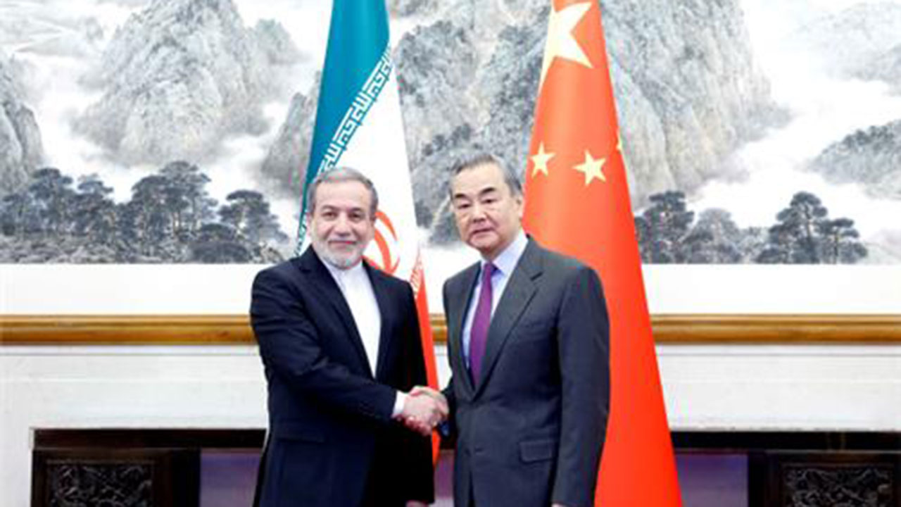 트럼프 '이란 핵시설 공습 가능성' 보도에‥중국 "이란 제재에 반대"