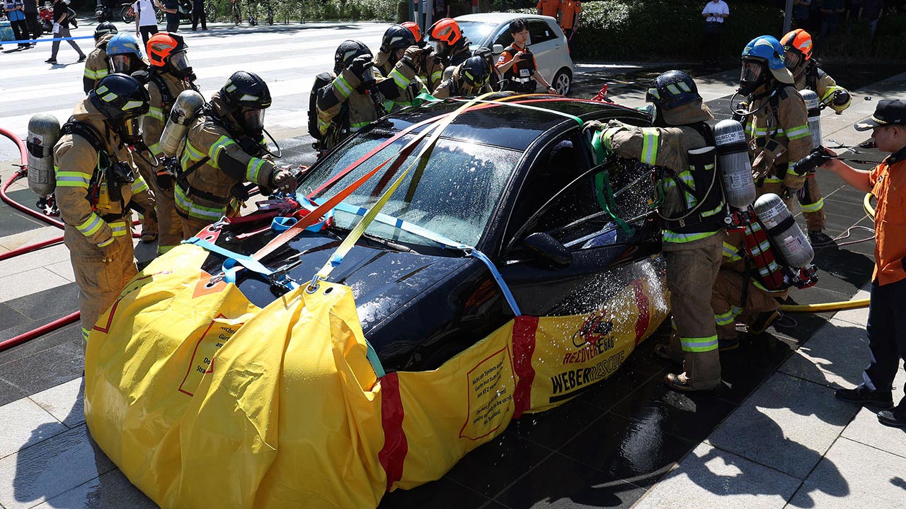 전기차 배터리 안전, 정부가 직접 인증‥제작부터 폐기까지 관리