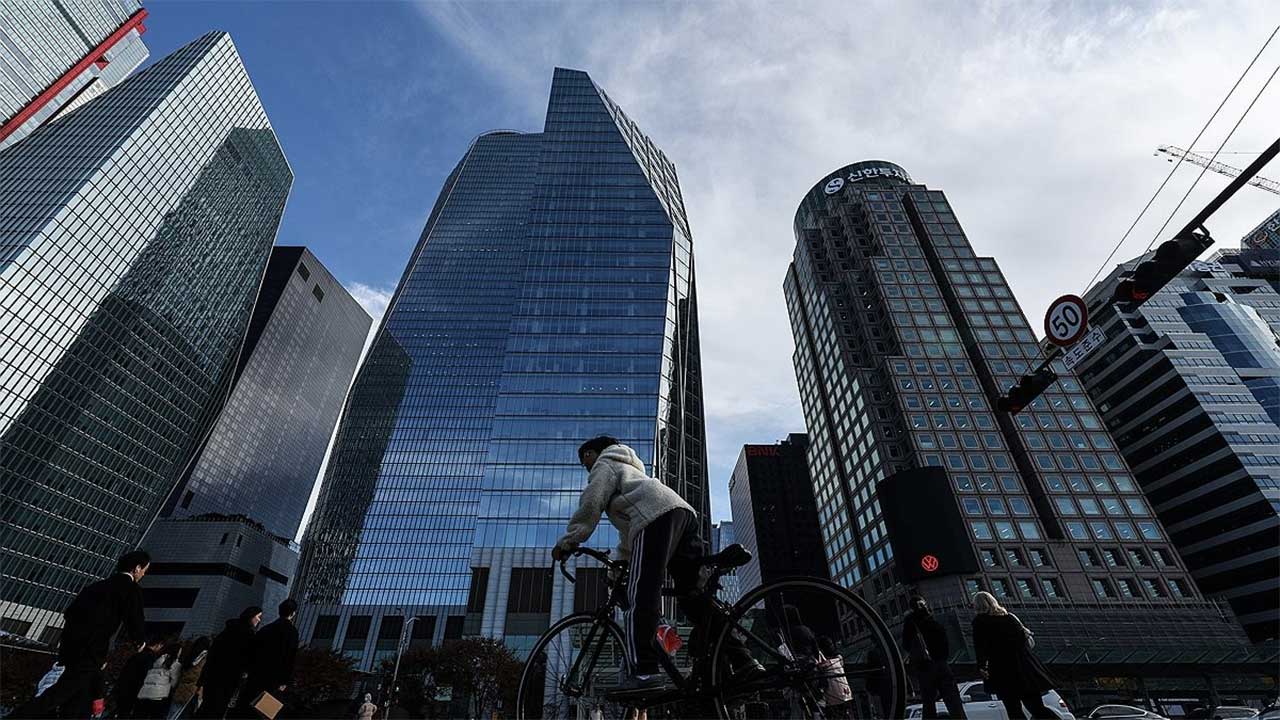 자산 2조원 이상 금융사 99곳 중 28곳 여성 등기이사 '0'