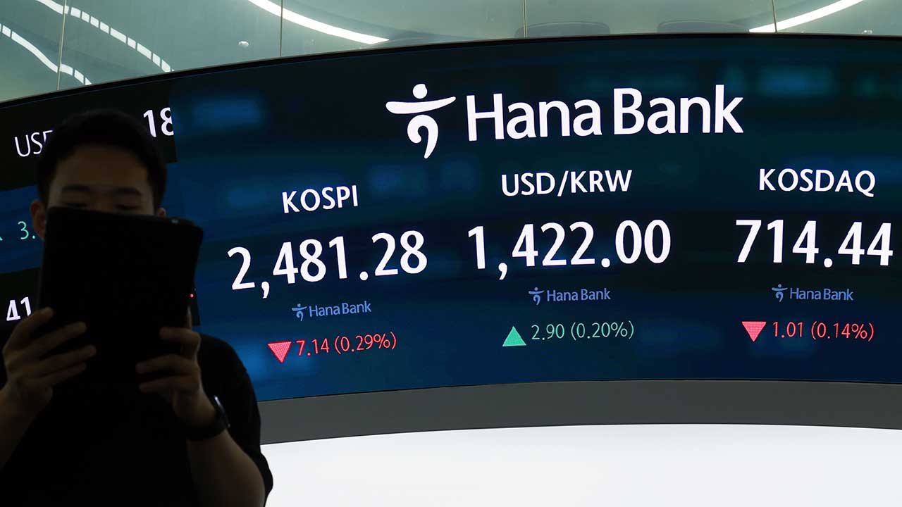 외국인 주식자금 8개월 연속 순유출‥금융위기 이후 최장