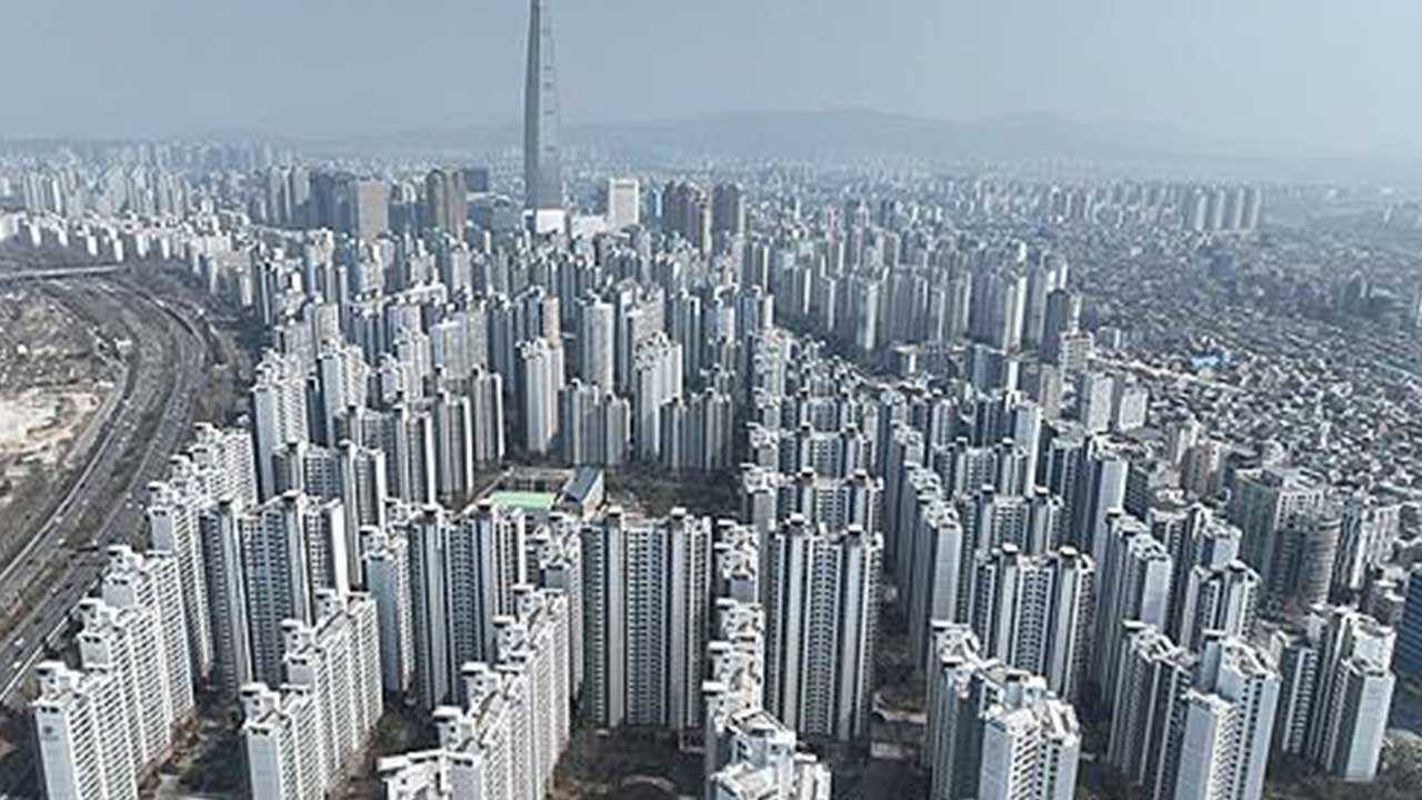 강남권 아파트값 크게 뛰자 전세가율은 역대 최저