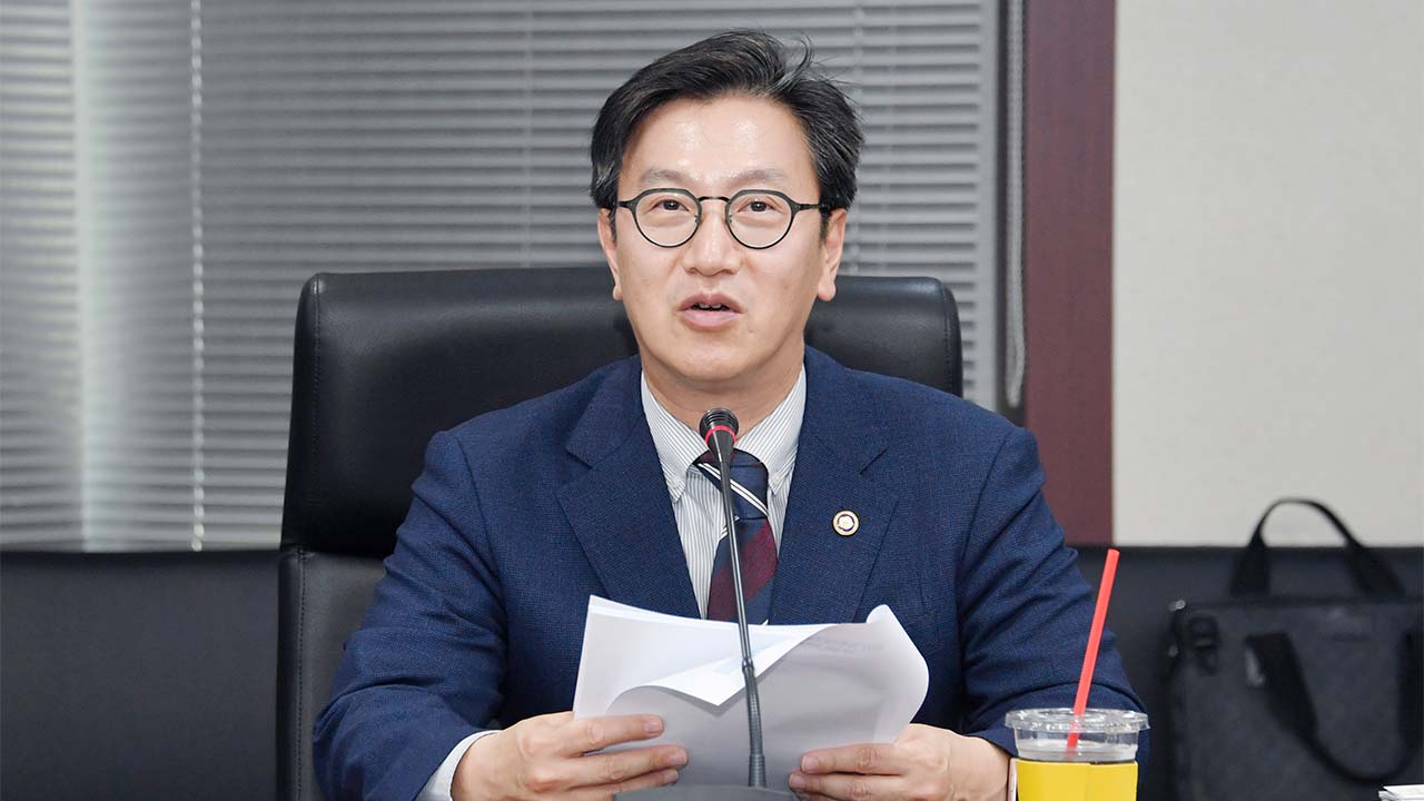 기재장관 대행 "의약품, 농식품 수출기업 지원안 강구"