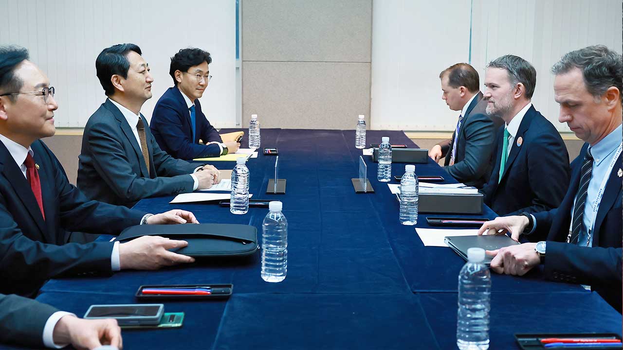 "미국, 한국에 '무역장벽보고서' 들어 비관세 장벽 문제 제기"