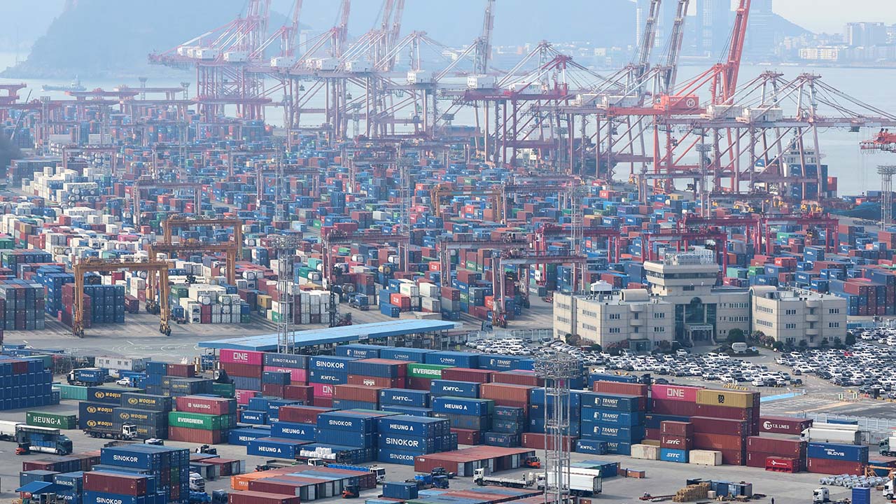 '트럼프 관세' 속 5월 수출 1.3%↓‥미중 수출 8%대 감소