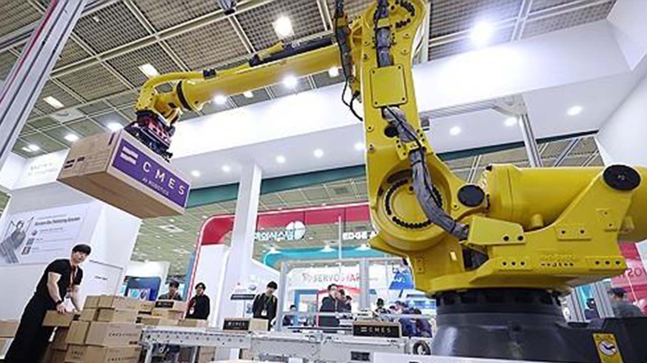 국내 기업 10곳 중 4곳 AI 도입‥"생산성 증가하고 운영비 감소"