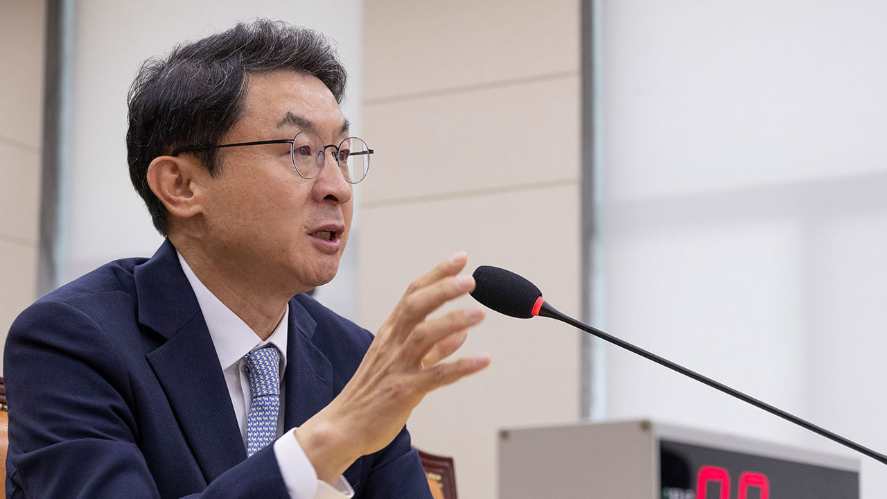 이억원 "MBK파트너스 철저히 조사‥사모펀드 제도 개선 검토"