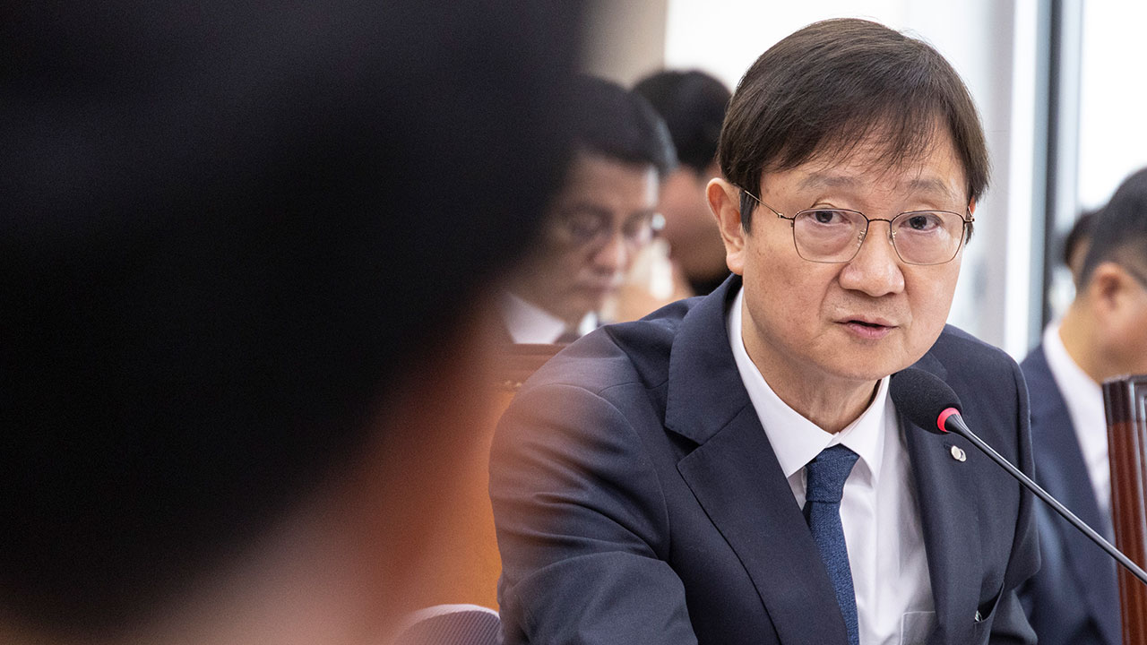 금감원장, '다주택 논란' 강남 아파트 매도 계약금으로 국내 ETF 투자