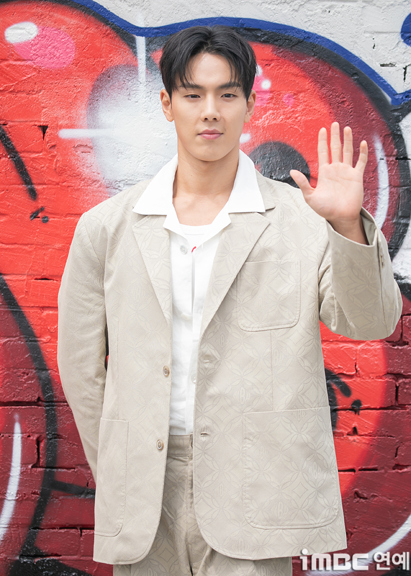 포토 셔누 빛나는 자신감