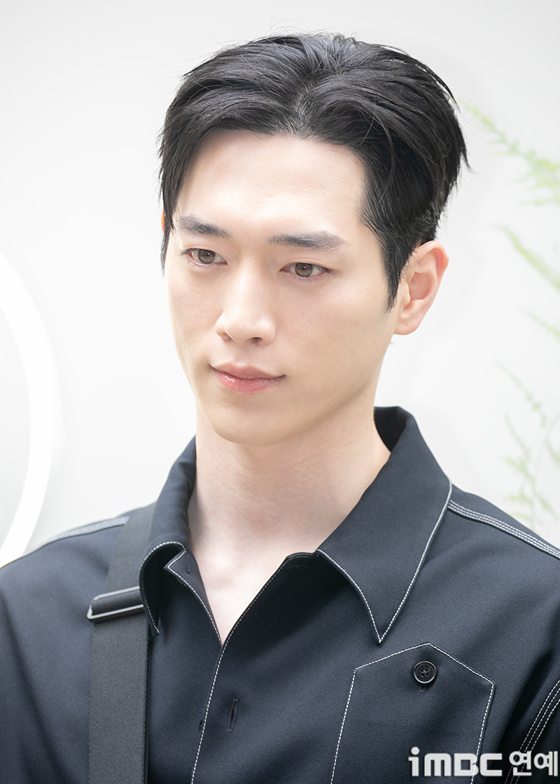 이미지 설명