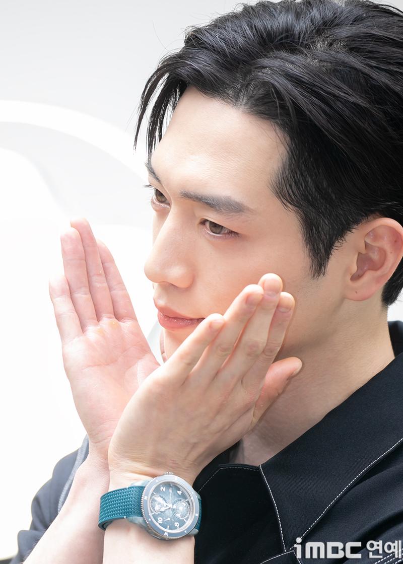 이미지 설명