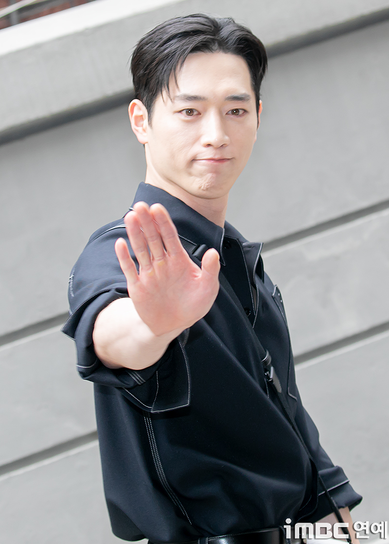 이미지 설명