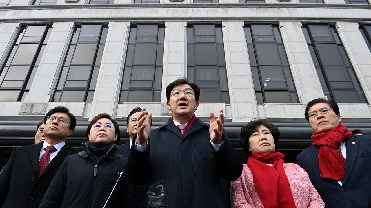 국민의힘, 헌법재판소 항의방문‥"대통령 심리 성급히 진행" 
