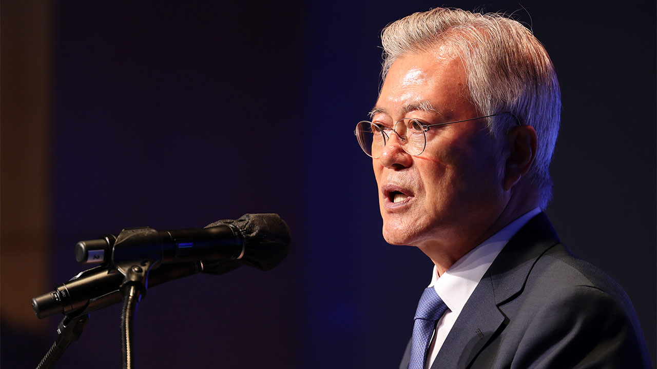 문재인, 강제동원 피해자 이춘식 할아버지 별세 "부끄럽지 않은 나라 만들것"