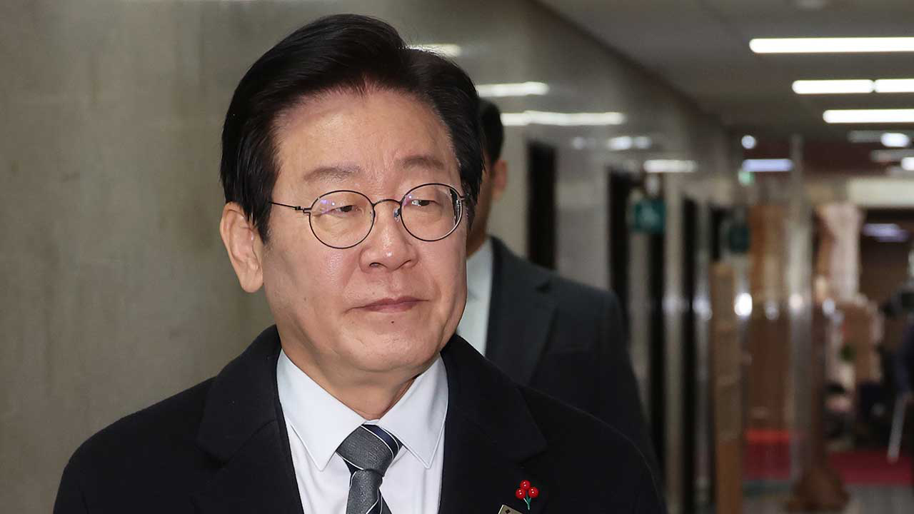이재명, '문재인 멘토' 송기인 신부 면담 불발‥"건강상 사정"