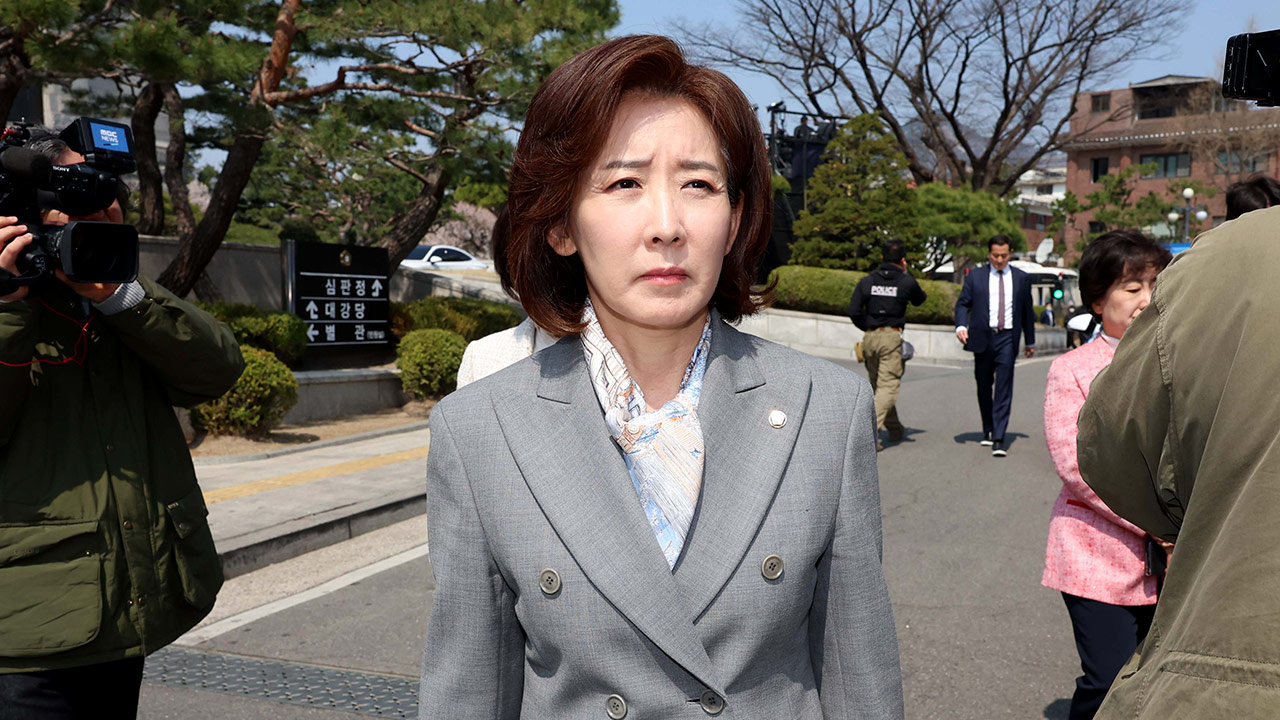 나경원, 관저 찾아 윤석열 전 토토 바카라 차담