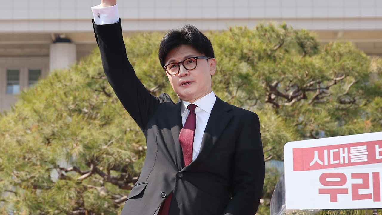 한동훈 대선 출마 선언‥"탄핵 인용으로 이제 남은 건 이재명"