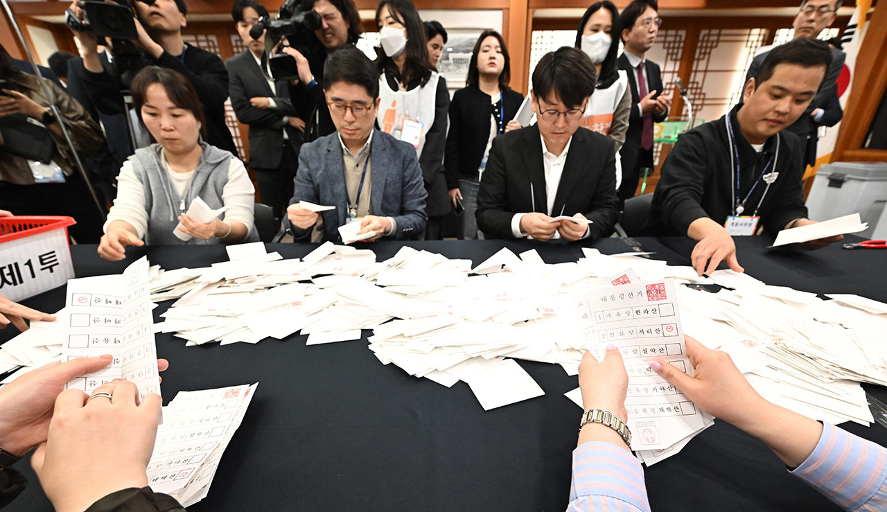 선관위 제21대 대선 과정 시연‥"부정선거 소모적 논쟁 없어야"