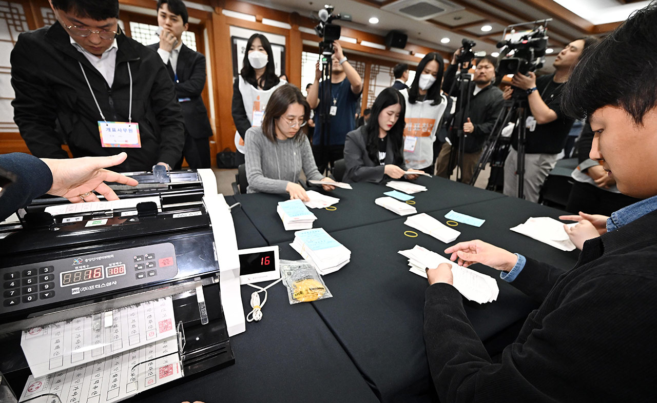 선관위 제21대 대선 과정 시연‥"부정선거 소모적 논쟁 없어야"
