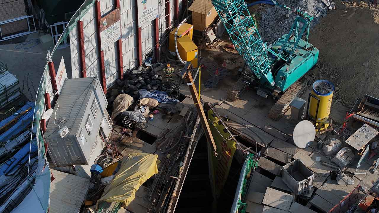 경기 광명 신안산선 붕괴 사고‥여야 "인명 구조 최우선"  