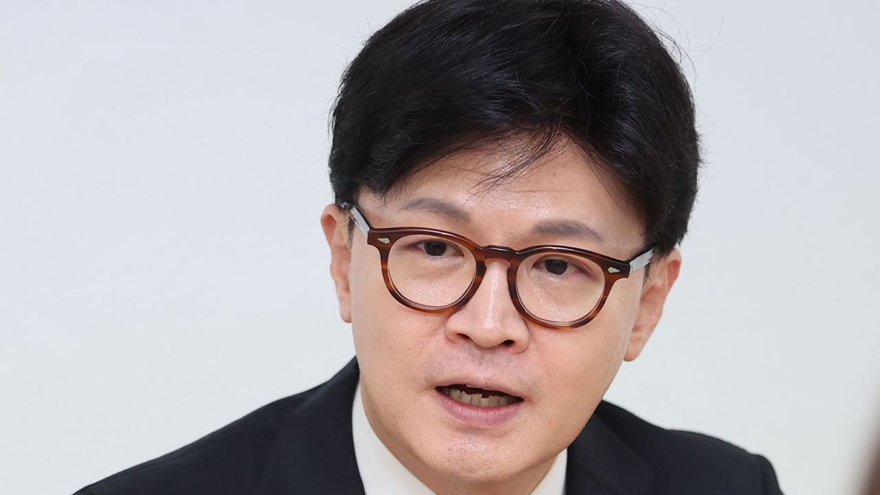 한동훈, 'AI 3대 강국·국민소득 4만 달러·중산층 70%' 공약 발표