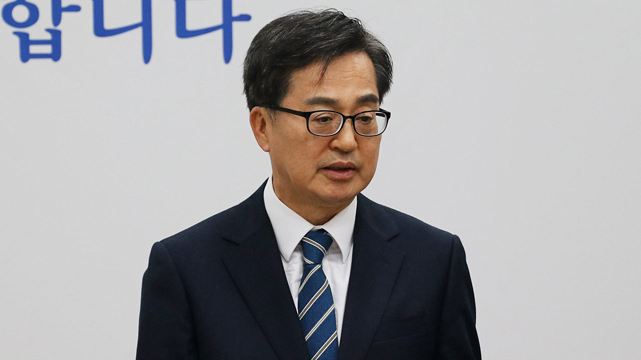 김동연 측 "공정성 논란 여론조사 업체 의혹, 당 신뢰 흔들어‥진상 밝혀야"