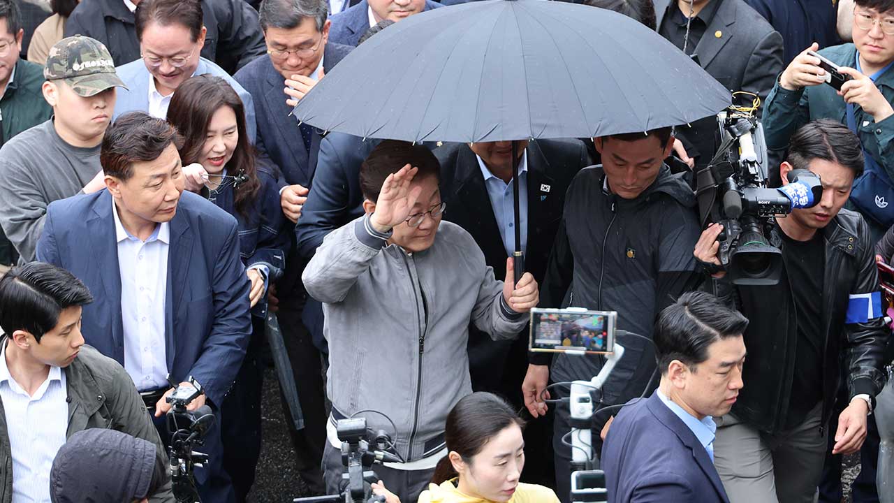 이재명 "경호 문제 손 못 잡아"‥잇따른 습격 제보에 경호 강화 