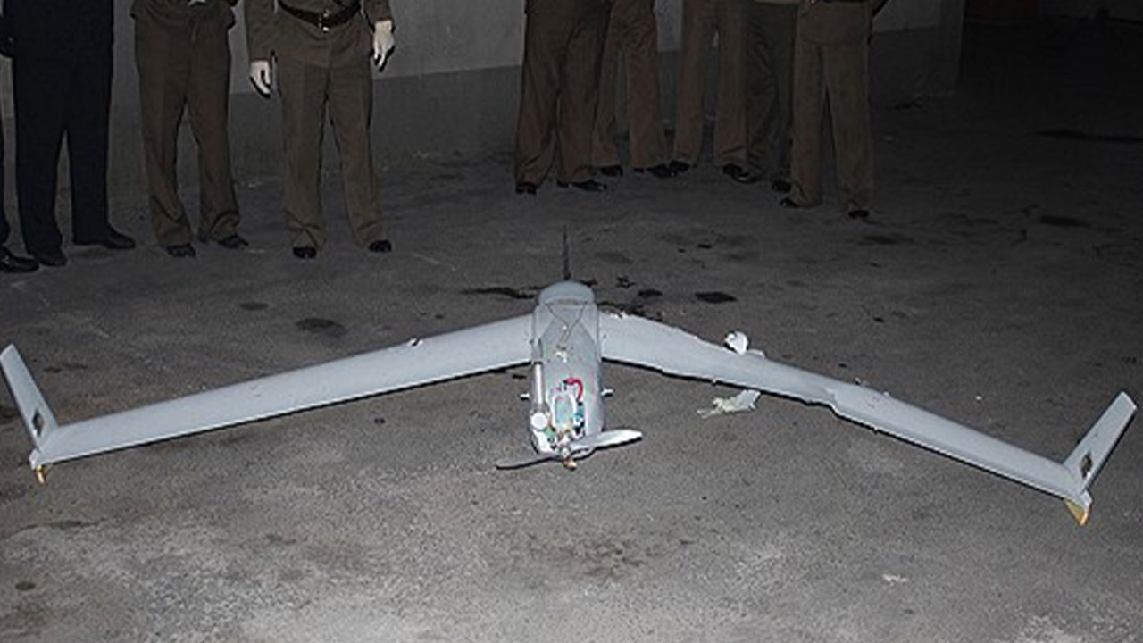 [단독] 군 연구기관 "평양 추락 무인기, 우리 무인기와 '매우 유사' 결론"